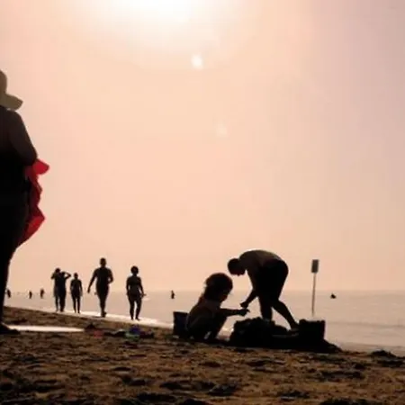 Residenza Bright Star Executive Fuer 6 Personen