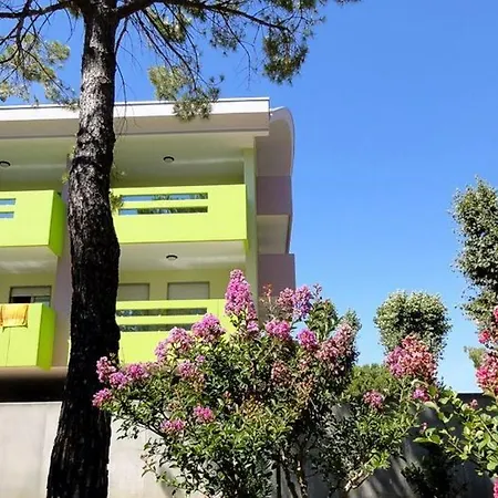 Residenza Bright Star Executive Fuer 6 Personen Apartament Bibione